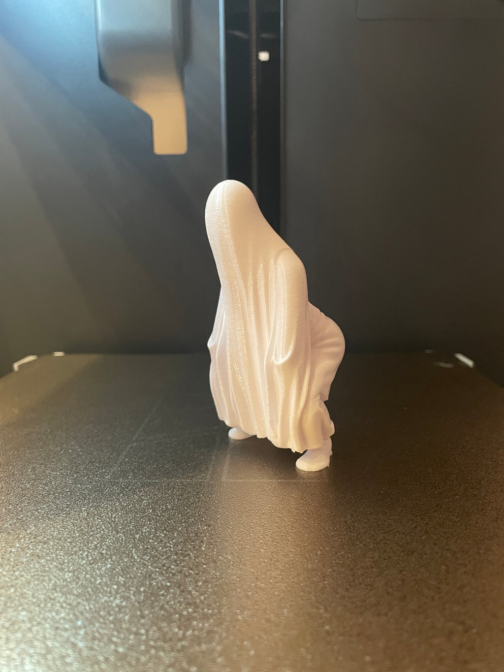 Figurină Fantomă Amuzantă – decor de Halloween 3D printat