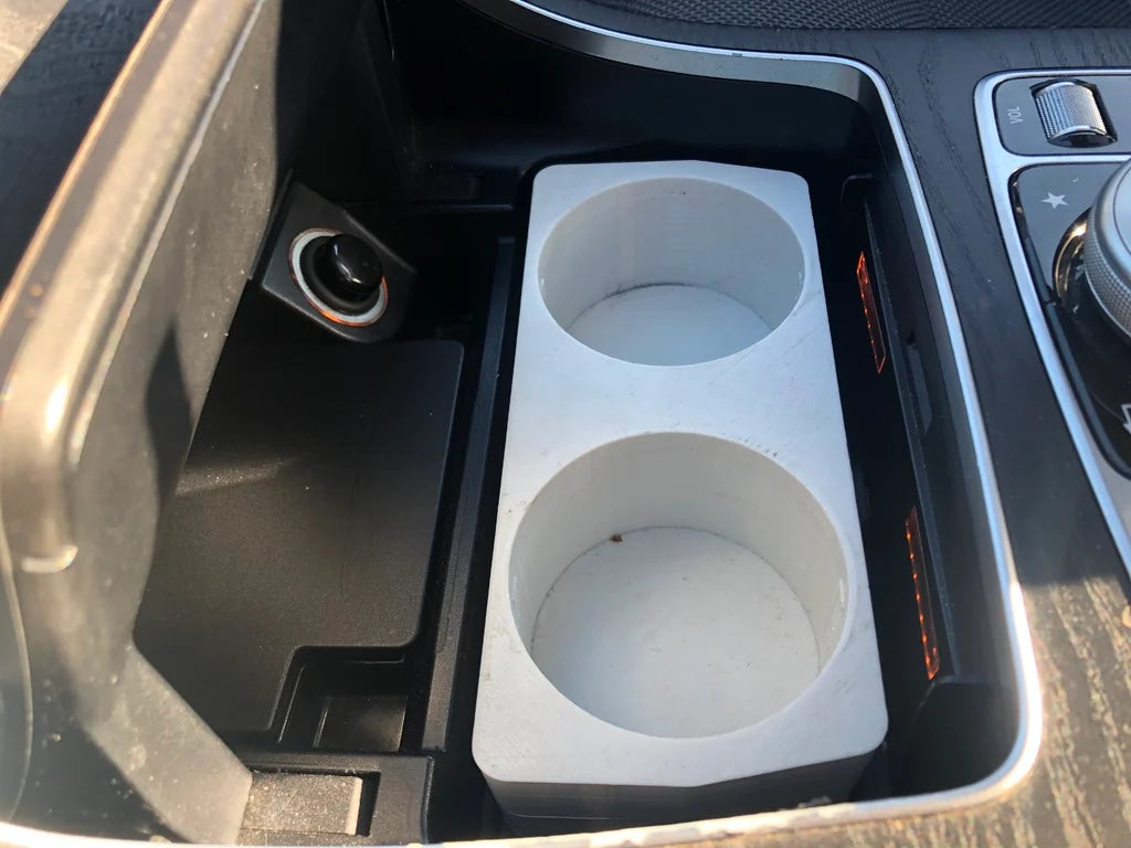 Mercedes C200d (2016) - suport de pahare