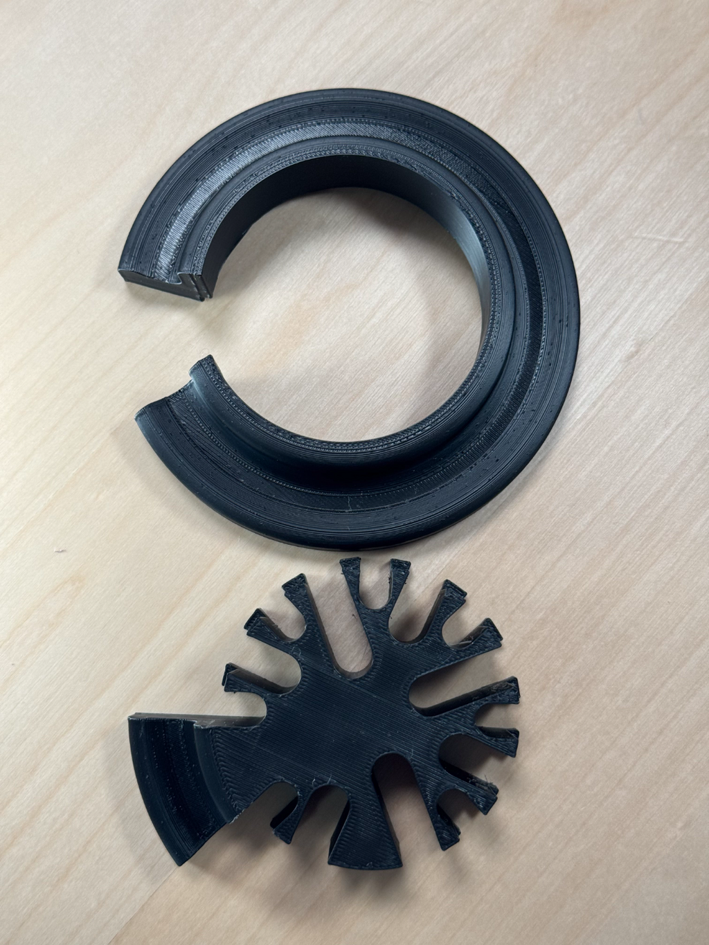 Organizator cabluri retea